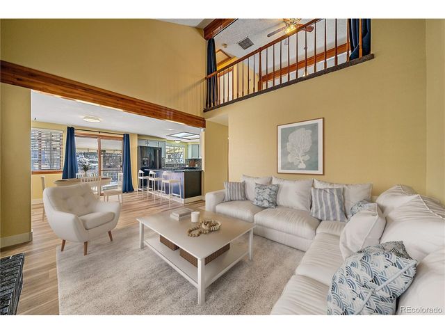 6810 Simms Ct, Arvada, CO 80004