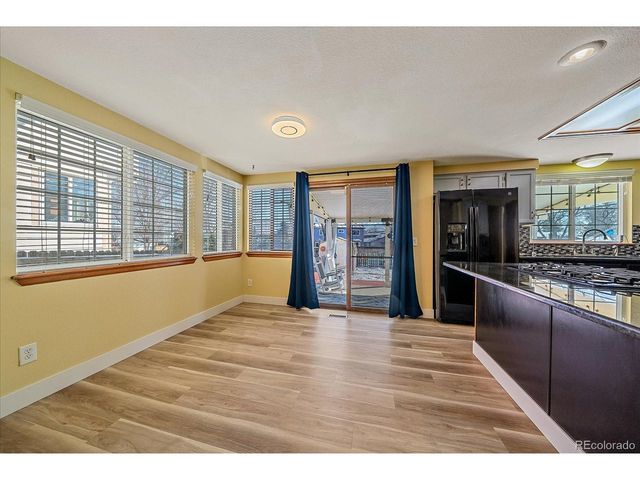 6810 Simms Ct, Arvada, CO 80004