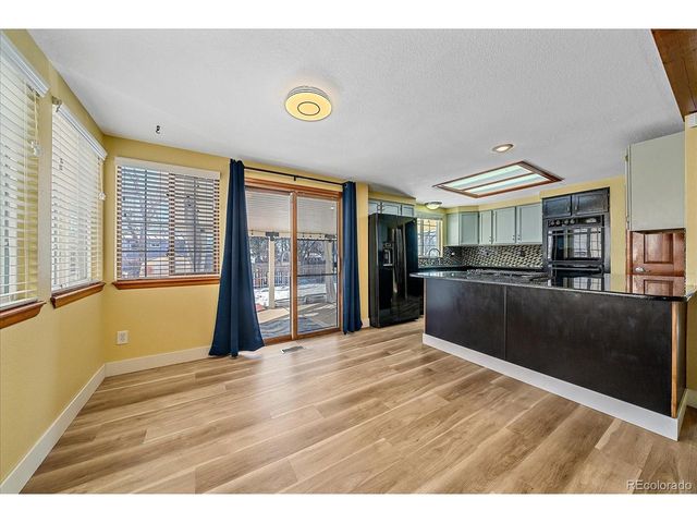 6810 Simms Ct, Arvada, CO 80004
