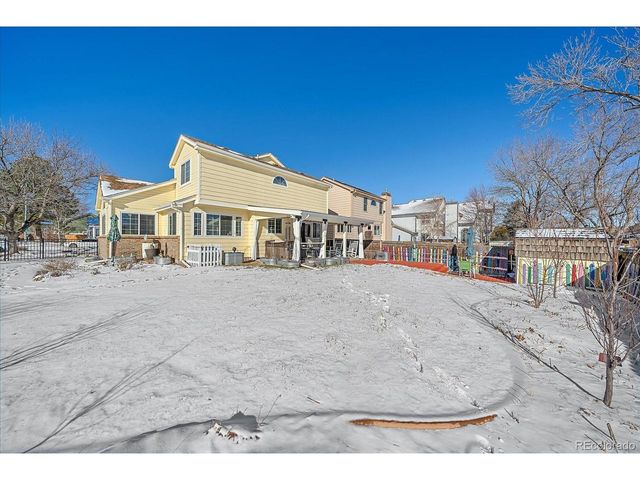 6810 Simms Ct, Arvada, CO 80004