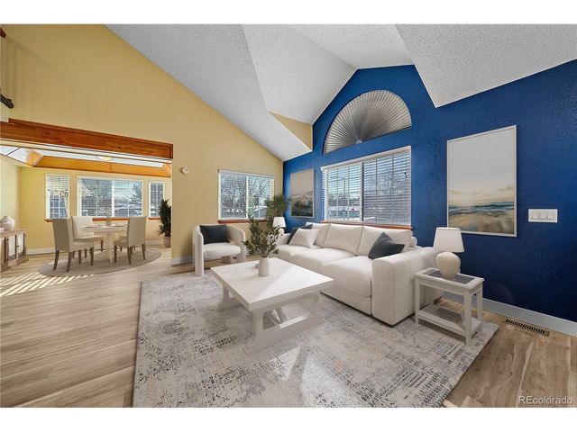 6810 Simms Ct, Arvada, CO 80004