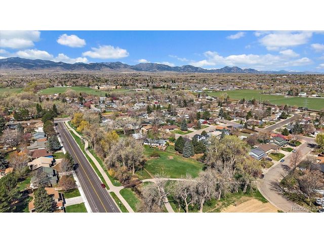 6810 Simms Ct, Arvada, CO 80004