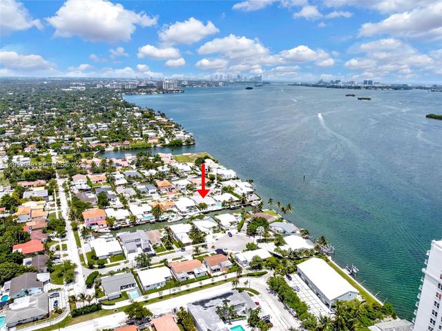 1250 NE 82nd St, Miami, FL 33138