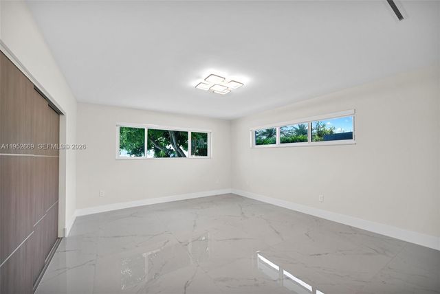 1250 NE 82nd St, Miami, FL 33138