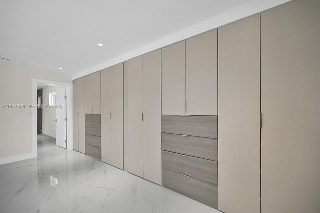 1250 NE 82nd St, Miami, FL 33138