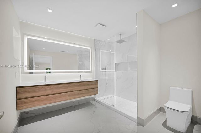 1250 NE 82nd St, Miami, FL 33138