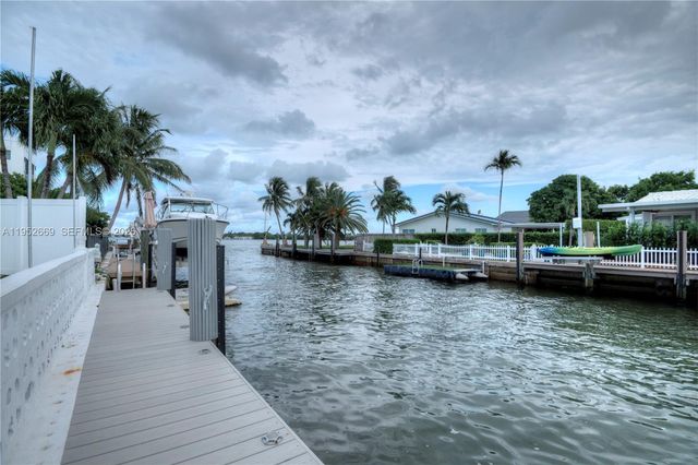 1250 NE 82nd St, Miami, FL 33138