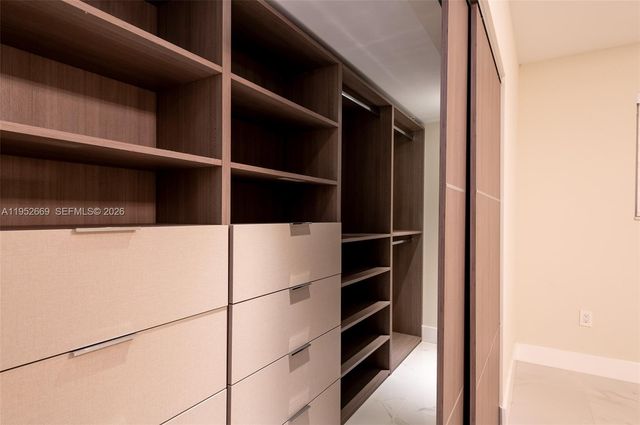 1250 NE 82nd St, Miami, FL 33138