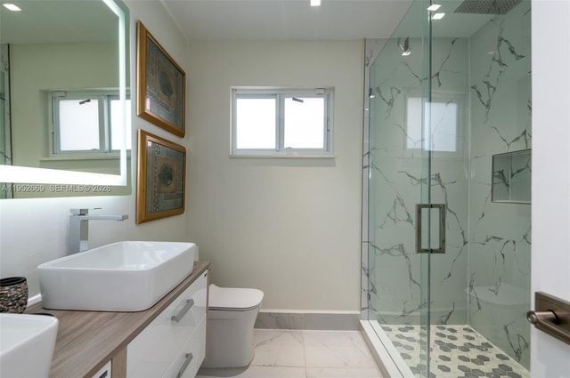 1250 NE 82nd St, Miami, FL 33138