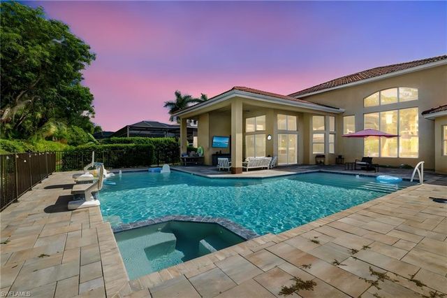 19428 La Serena DR, Estero, FL 33967