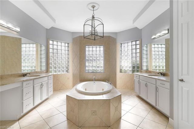 19428 La Serena DR, Estero, FL 33967