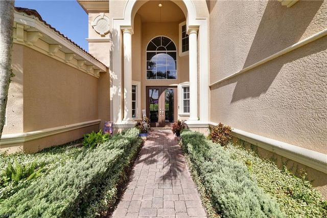 19428 La Serena DR, Estero, FL 33967