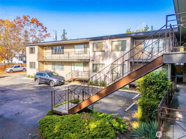 14520 Phinney Avenue N, Shoreline, WA 98133