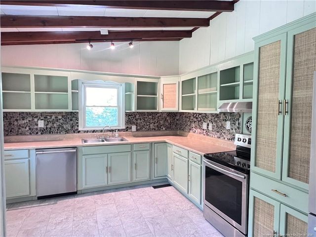 420 Durant Drive, Fayetteville, NC 28304