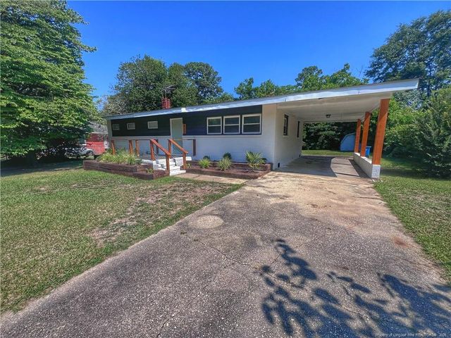 420 Durant Drive, Fayetteville, NC 28304