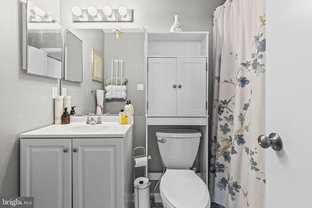 7914 CHAPEL COVE DR, Laurel, MD 20707