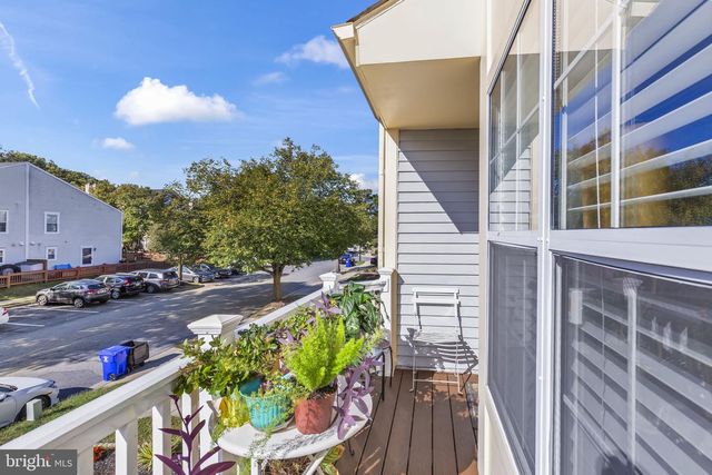 7914 CHAPEL COVE DR, Laurel, MD 20707