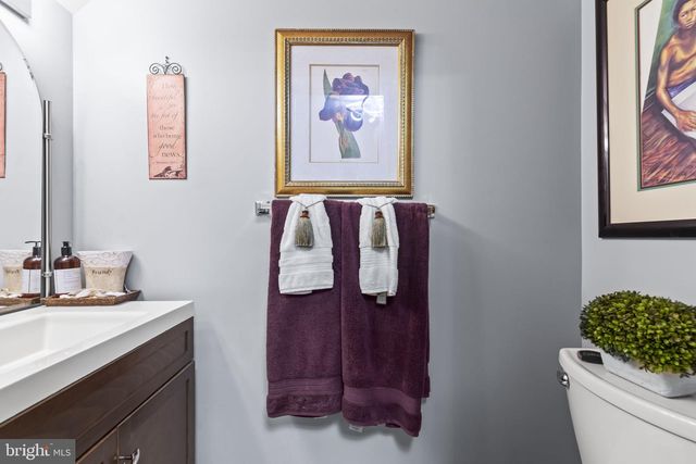 7914 CHAPEL COVE DR, Laurel, MD 20707