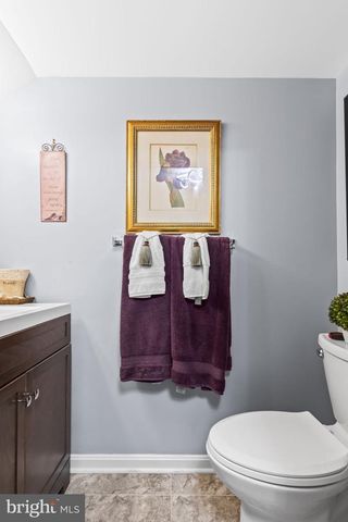 7914 CHAPEL COVE DR, Laurel, MD 20707