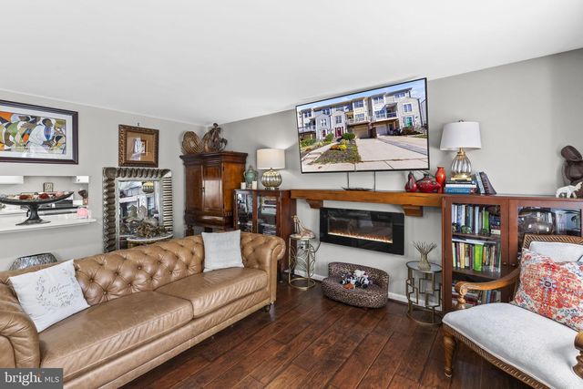 7914 CHAPEL COVE DR, Laurel, MD 20707