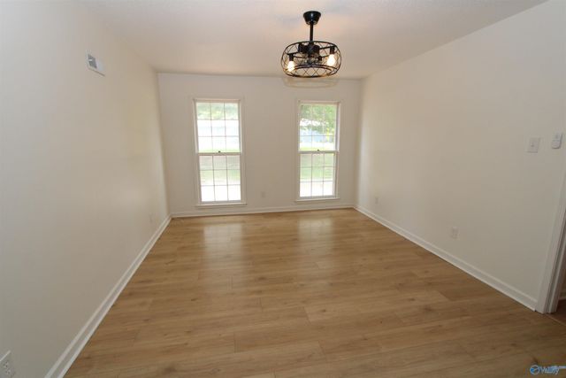 233 Shaw Road NW, Hartselle, AL 35640