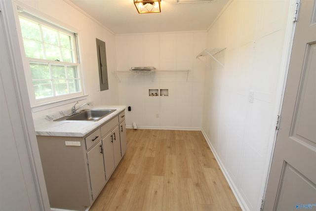 233 Shaw Road NW, Hartselle, AL 35640