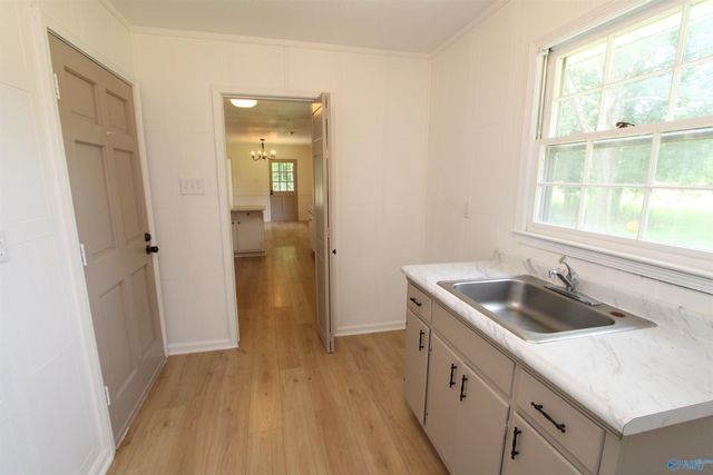 233 Shaw Road NW, Hartselle, AL 35640