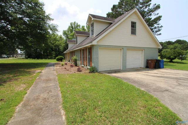 233 Shaw Road NW, Hartselle, AL 35640