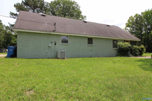 233 Shaw Road NW, Hartselle, AL 35640