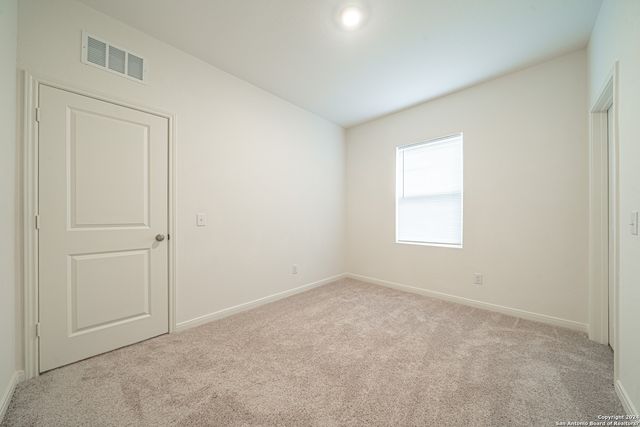 7518 BOA HOLW, San Antonio, TX 78253