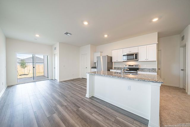 7518 BOA HOLW, San Antonio, TX 78253