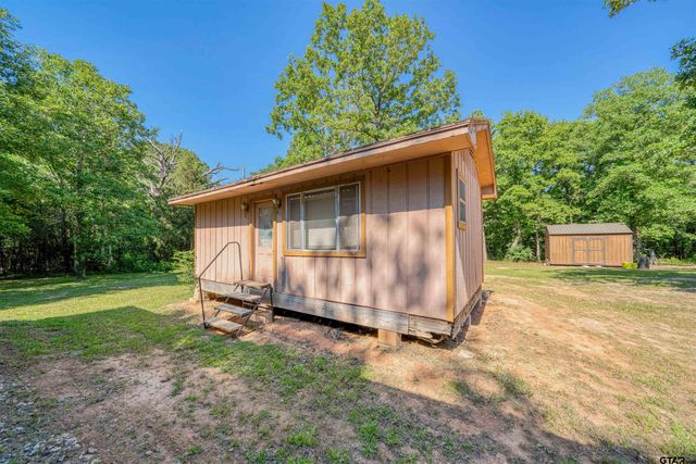 302 CR 3832, Hawkins, TX 75765