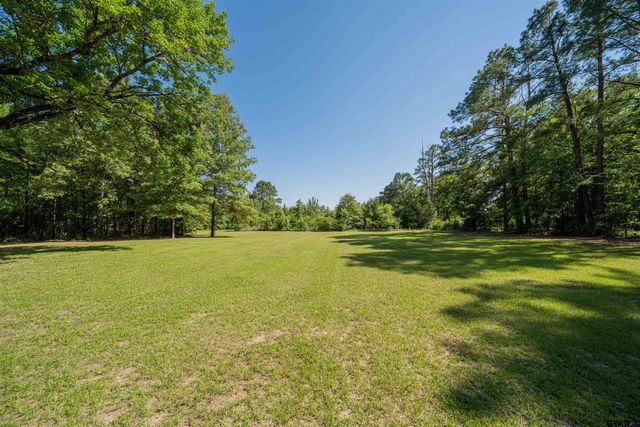 302 CR 3832, Hawkins, TX 75765