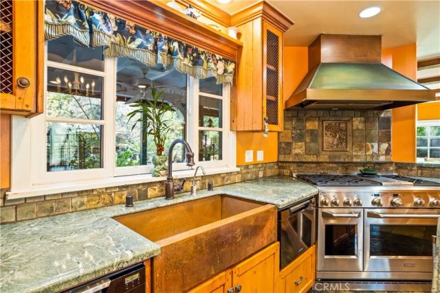 25736 Punto De Vista Drive, Calabasas, CA 91302