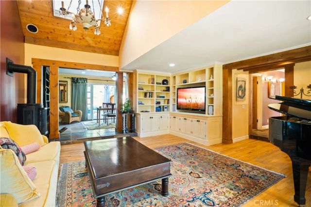 25736 Punto De Vista Drive, Calabasas, CA 91302