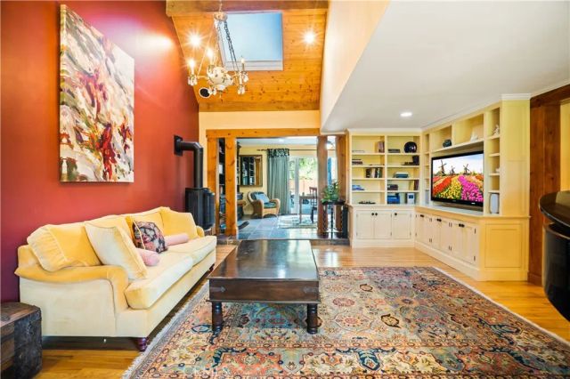 25736 Punto De Vista Drive, Calabasas, CA 91302