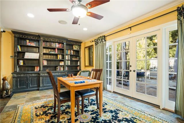 25736 Punto De Vista Drive, Calabasas, CA 91302