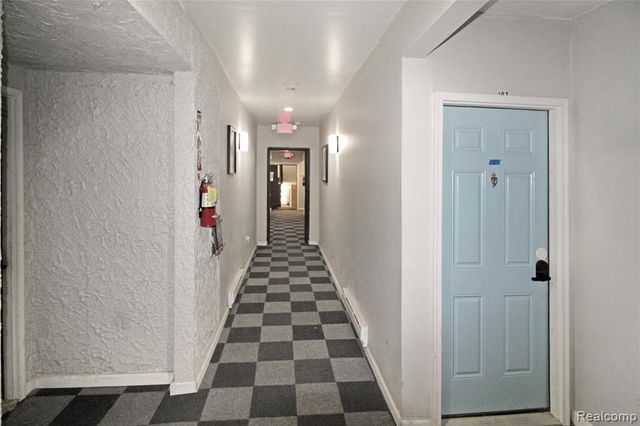 10820 Schoolcraft Street, Detroit, MI 48238