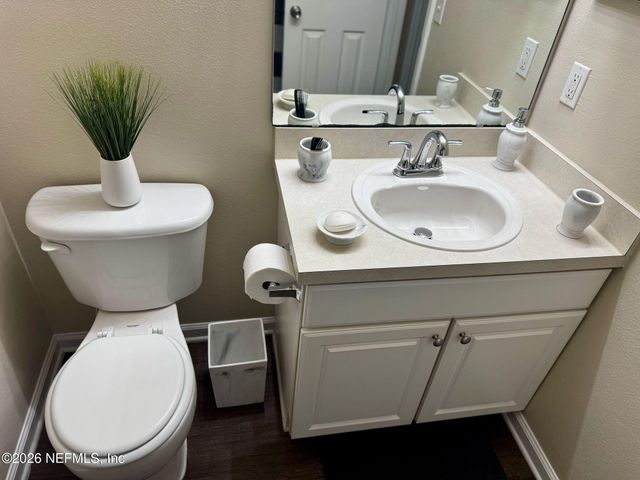 7946 MELVIN Road, Jacksonville, FL 32210