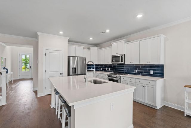 184 Whaler Avenue, Summerville, SC 29486