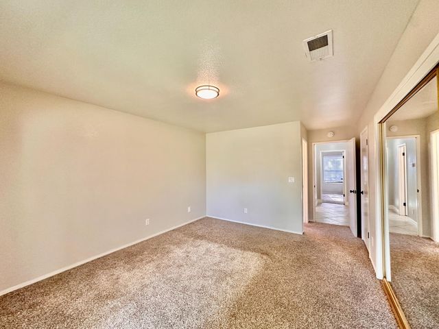 2915 Raintree Ct, Stockton, CA 95219