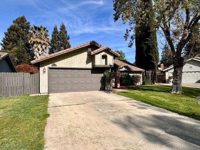 2915 Raintree Ct, Stockton, CA 95219