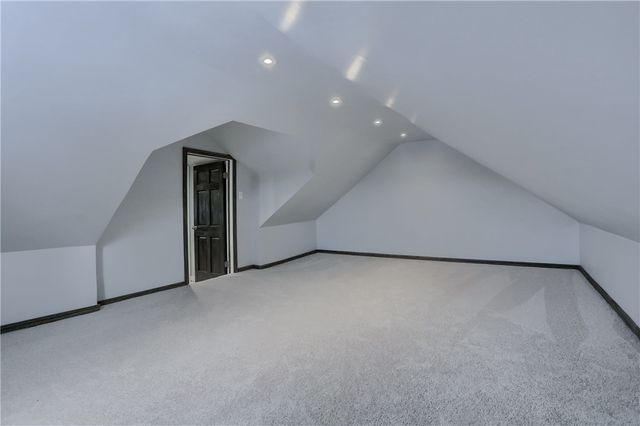 457 E Crestview Dr, Delaware Twp, PA 16154