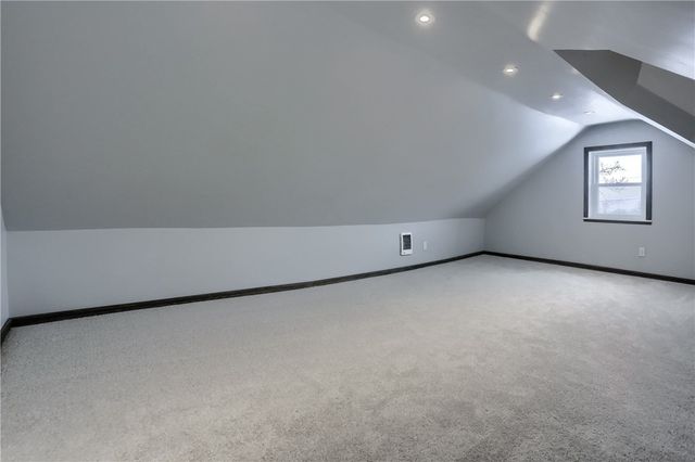 457 E Crestview Dr, Delaware Twp, PA 16154