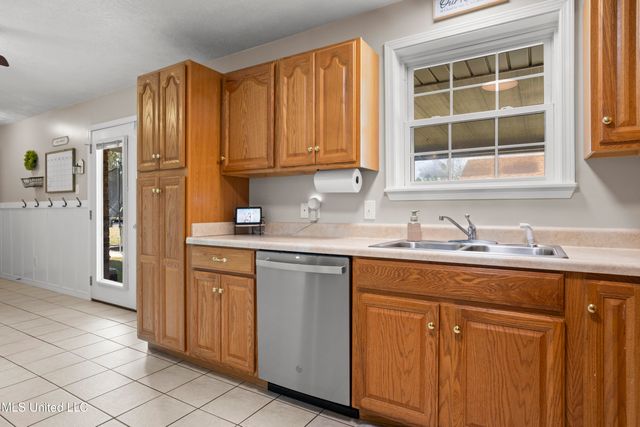 608 Hogan Street, Waveland, MS 39576