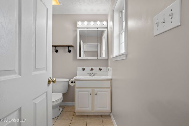 608 Hogan Street, Waveland, MS 39576