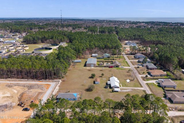 608 Hogan Street, Waveland, MS 39576