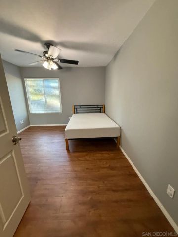 10006 Maya Linda Rd 5203 B - ROOM FOR RENT, San Diego, CA 92126