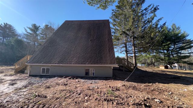 107 Pinewood Road, Cochecton, NY 12726