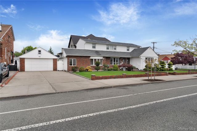 86-17 157th Avenue, Howard Beach, NY 11414